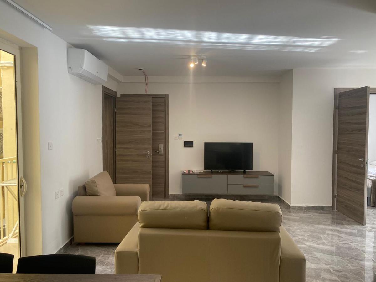 Sir William Strand Apartment Gzira Exterior photo