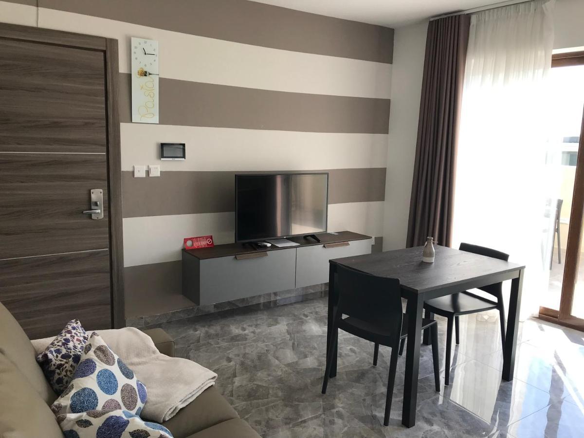 Sir William Strand Apartment Gzira Exterior photo